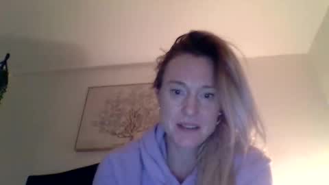 Snapshot of mockingbirds91 chatting on May 9, 2026, 9:47 am mockingbirds91 online show from May 9, 2026, 9:47 am