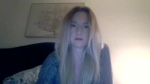 Snapshot of mockingbirds91 chatting on June 1, 2026, 4:03 am mockingbirds91 online show from June 1, 2026, 4:03 am