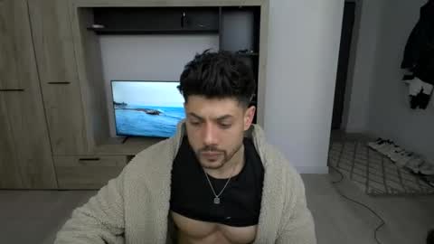 fitbody online show from April 14, 2026, 3:07 pm