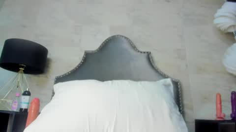 Sophia  online show from June 24, 2026, 7:35 pm