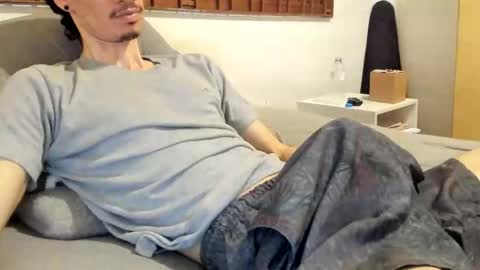 DigBreed online show from March 18, 2026, 2:42 pm