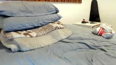 DigBreed online show from April 9, 2026, 11:54 pm