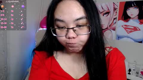 Molly online show from February 20, 2025, 3:12 am