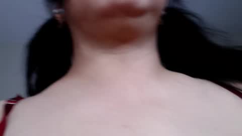 Molly online show from April 17, 2026, 4:15 am