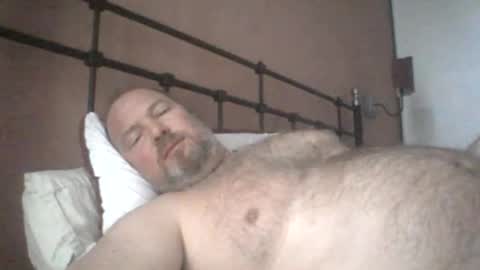 mofu781s online show from December 1, 2025, 8:30 am