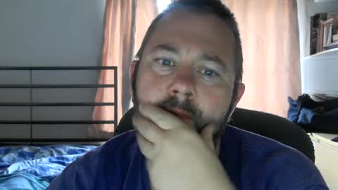 Snapshot of moistfalafel chatting on July 22, 2026, 6:43 pm Jode online show from July 22, 2026, 6:43 pm