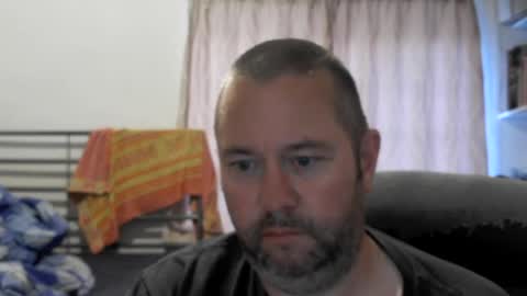 Snapshot of moistfalafel chatting on July 31, 2026, 7:13 pm Jode online show from July 31, 2026, 7:13 pm