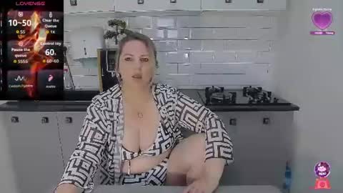 Snapshot of mojjo_erika chatting on June 23, 2026, 7:50 am erika online show from June 23, 2026, 7:50 am