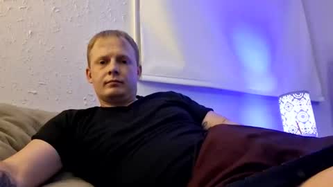 Snapshot of mojozz chatting on May 24, 2026, 5:34 am LookinForFun online show from May 24, 2026, 5:34 am
