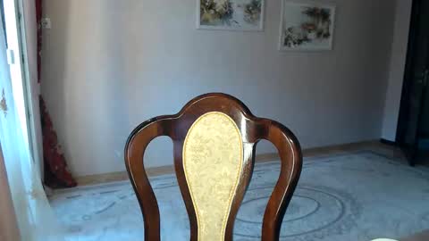 Snapshot of molli_and_tom chatting on September 21, 2025, 11:45 am Bitcoin 1P8NuZxsaNsQTx7wJJJ7Ao1mic4nvJPVLC online show from September 21, 2025, 11:45 am