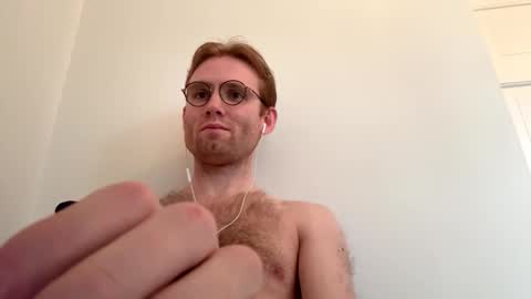 molliter online show from September 11, 2025, 12:05 pm