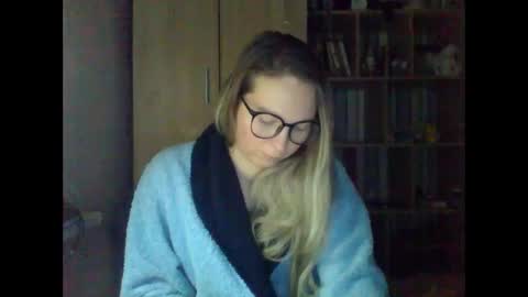 molly971345 online show from February 10, 2026, 4:16 am