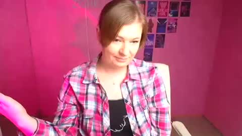 Snapshot of molly_mis chatting on October 30, 2025, 1:01 pm Molly online show from October 30, 2025, 1:01 pm