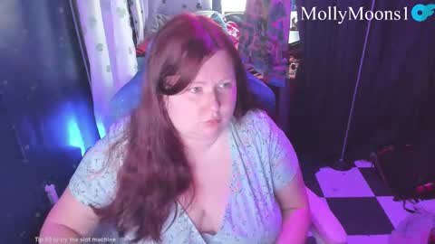 molly_moons online show from April 4, 2026, 3:31 pm