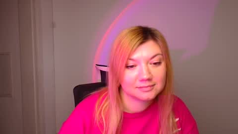 Snapshot of molly_moree chatting on January 6, 2025, 1:30 pm Molly online show from January 6, 2025, 1:30 pm