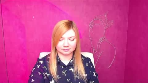 Snapshot of molly_moree chatting on March 3, 2025, 12:27 pm Molly online show from March 3, 2025, 12:27 pm