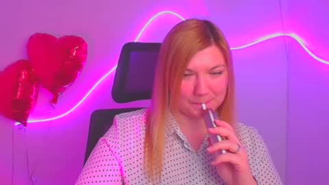 Snapshot of molly_moree chatting on March 10, 2025, 3:20 pm Molly online show from March 10, 2025, 3:20 pm