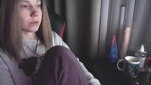 I have new photos come and see with love Molly online show from March 8, 2025, 5:11 pm