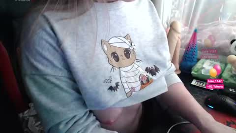 Snapshot of molly_royse chatting on June 29, 2026, 11:43 am I have new photos come and see with love Molly online show from June 29, 2026, 11:43 am