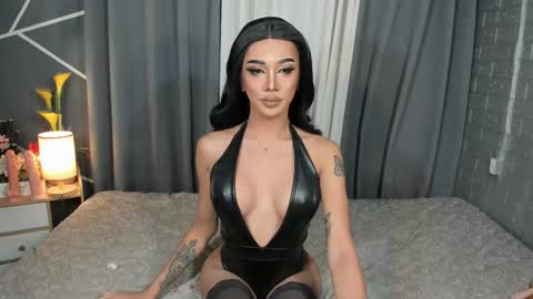 Molly online show from September 12, 2025, 11:10 am