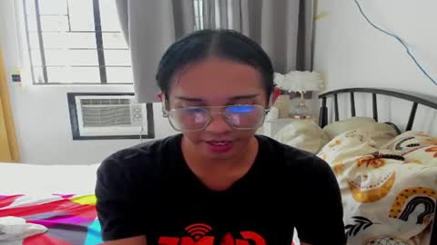 Snapshot of mollycummers chatting on June 9, 2026, 8:04 am Molly online show from June 9, 2026, 8:04 am