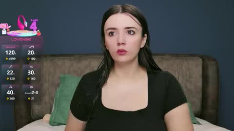 Molly online show from October 27, 2025, 8:29 am