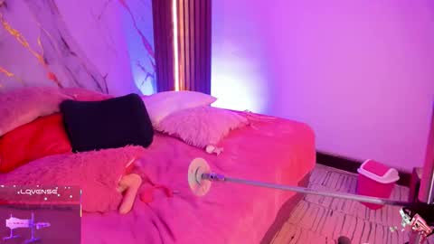 New girl Emily Valentina  Michelle online show from October 19, 2025, 4:18 pm