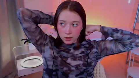 Molly online show from April 23, 2026, 10:36 am