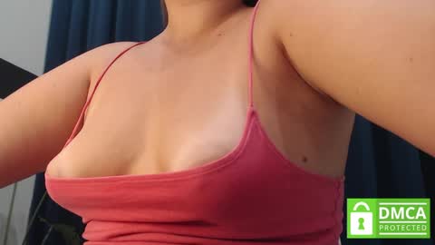 Snapshot of mollywayne chatting on May 16, 2026, 10:36 am Molly Join my social networks online show from May 16, 2026, 10:36 am