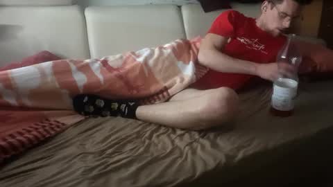 Snapshot of molnaratti14 chatting on January 13, 2025, 11:52 am Oszkr online show from January 13, 2025, 11:52 am