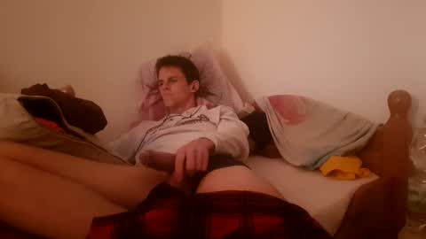 Snapshot of molnaratti14 chatting on October 4, 2025, 7:50 am Oszkr online show from October 4, 2025, 7:50 am