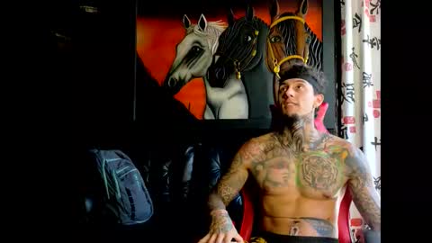 Molotov online show from December 1, 2025, 7:08 pm