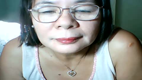 Snapshot of mombastic55 chatting on August 9, 2026, 12:56 am mombastic55 online show from August 9, 2026, 12:56 am