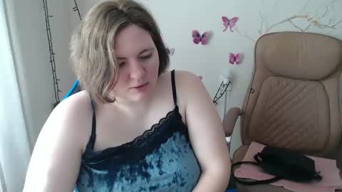 Mommy99X online show from March 6, 2025, 11:03 am