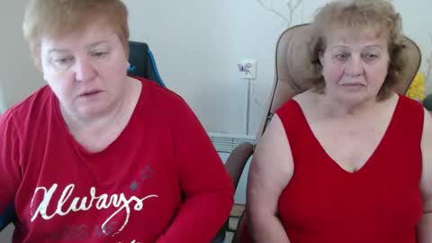 Snapshot of mommy99x chatting on April 8, 2026, 7:30 am Mommy99X online show from April 8, 2026, 7:30 am