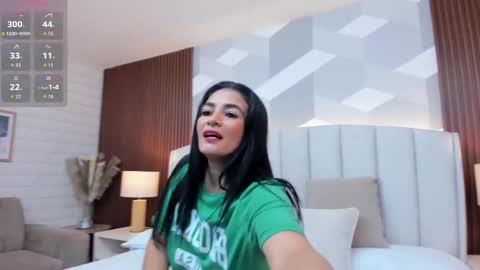 Snapshot of mommy_naughty_ chatting on September 15, 2025, 10:59 am Letty Smith online show from September 15, 2025, 10:59 am