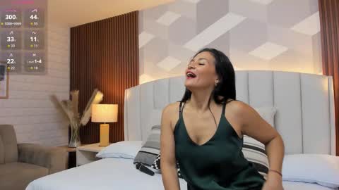 Snapshot of mommy_naughty_ chatting on September 29, 2025, 11:26 am Letty Smith online show from September 29, 2025, 11:26 am