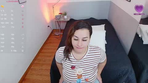 Daphne  online show from January 20, 2025, 7:46 pm