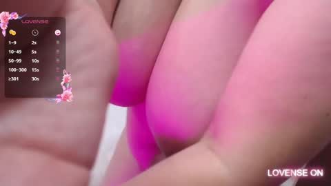 Daphne  online show from March 7, 2025, 2:15 am