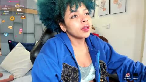 Momo  online show from September 14, 2025, 12:48 pm