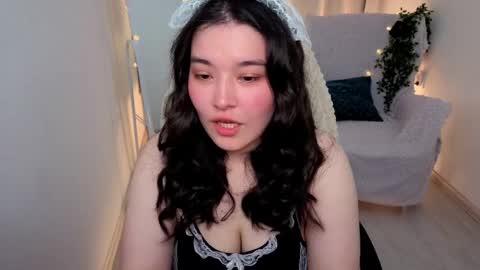 Momo online show from May 31, 2026, 10:11 pm