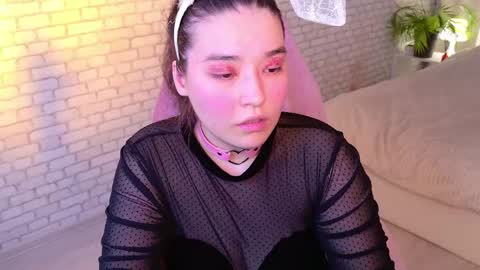 Momo online show from June 7, 2026, 10:46 pm