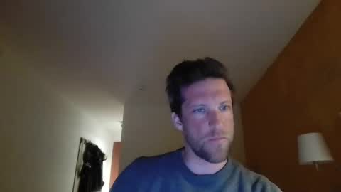 moms_little_monster online show from December 4, 2025, 8:17 pm