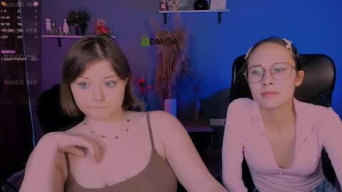 Mona  online show from October 19, 2025, 7:14 pm