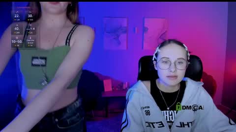 Mona  online show from April 2, 2026, 7:44 pm