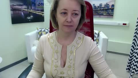 Mona online show from February 15, 2026, 5:15 am