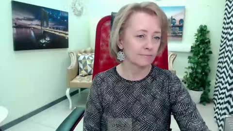 Mona online show from April 25, 2026, 1:41 pm