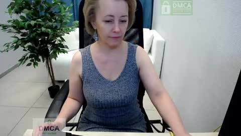 Mona online show from April 26, 2026, 9:18 am