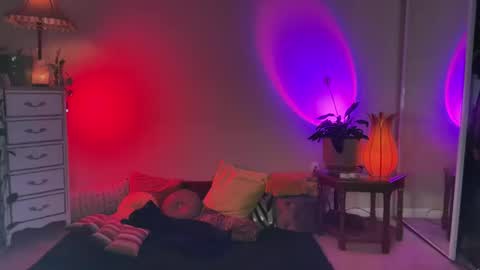 Mona online show from January 24, 2025, 4:06 pm