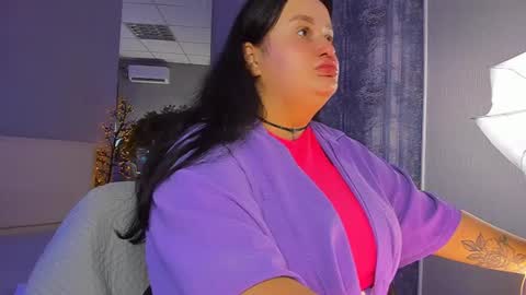 Snapshot of monasteel chatting on July 8, 2026, 12:20 pm Monica online show from July 8, 2026, 12:20 pm